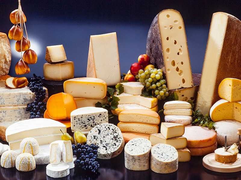 الاجبانغذاء معروف مصنوع من الحليب. يصنع الجبن في بعض الدول من حليب الماعز أو حليب الغنم أو حليب البقر أو من أي نوع م